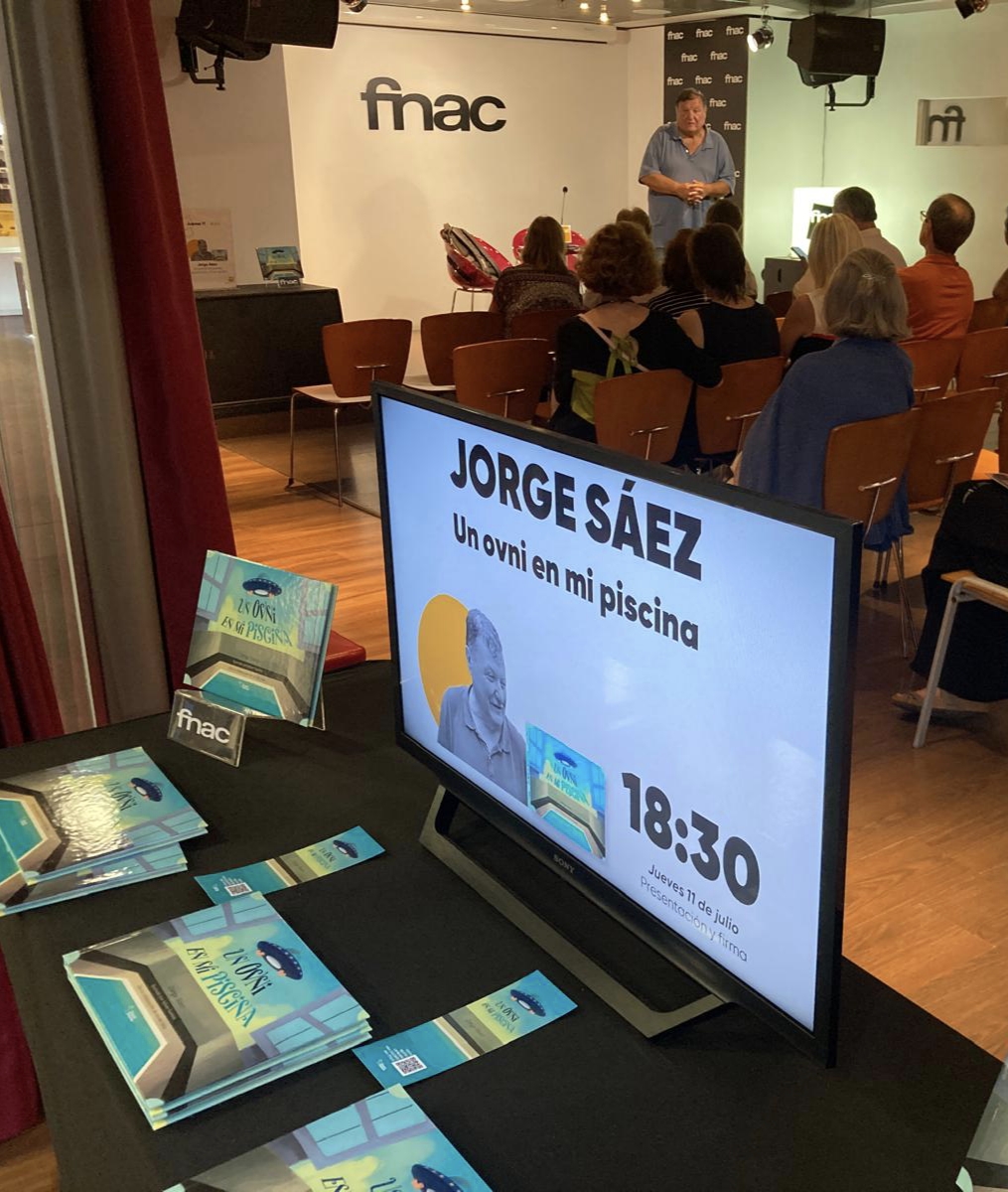 PRESENTANDO EL CUENTO Y FIRMAS