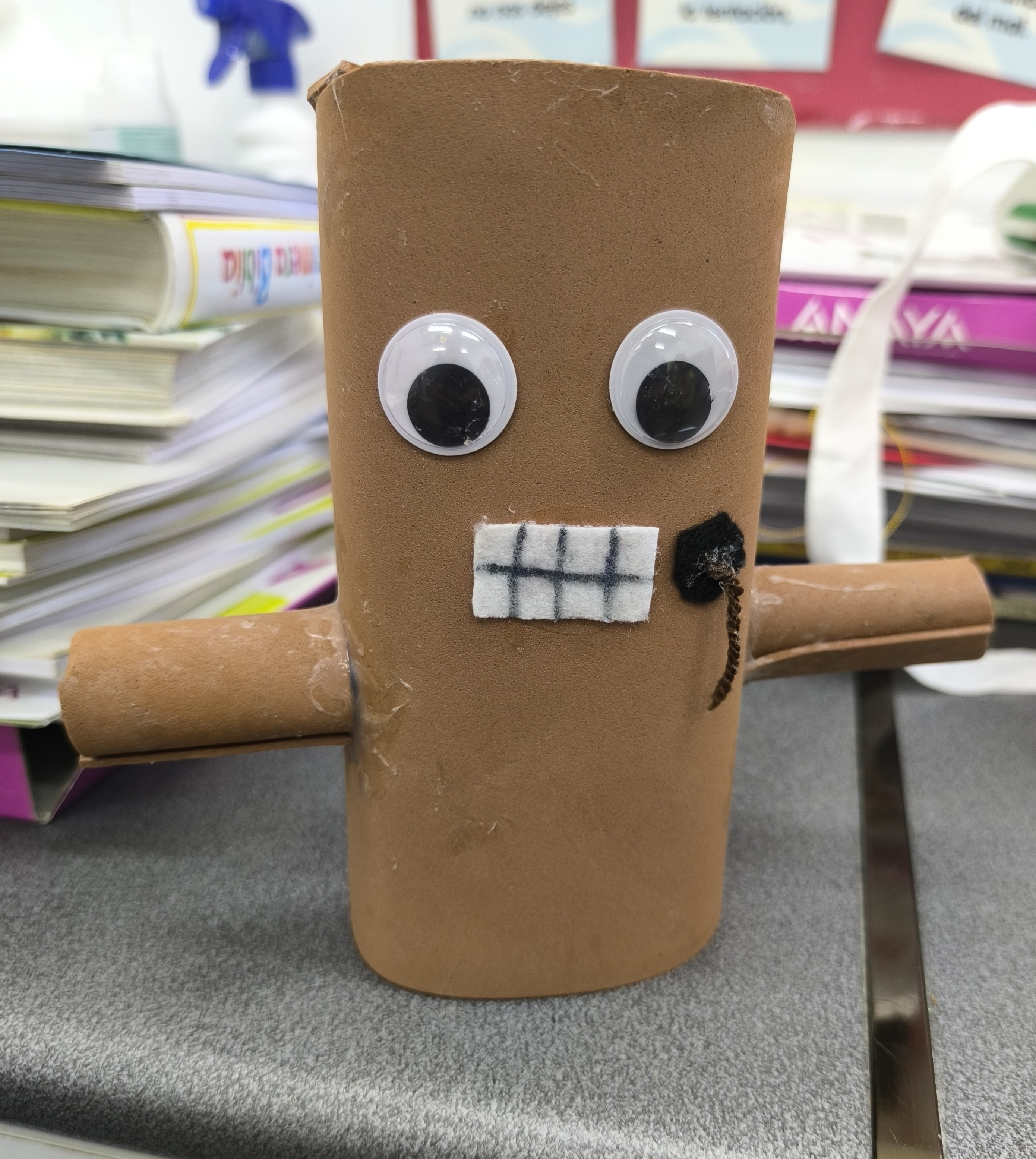 MARIONETA ROBOT